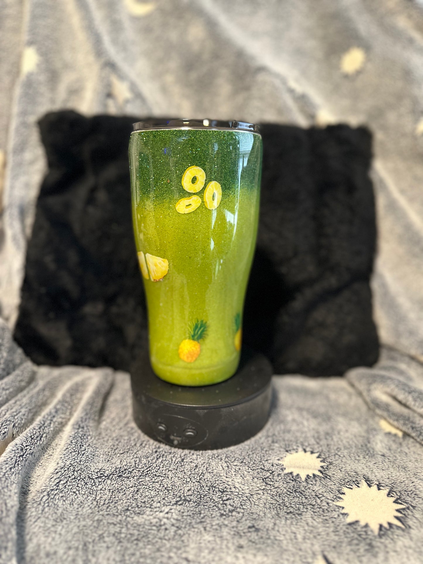 30oz Curve Precious Pineapple Ombre